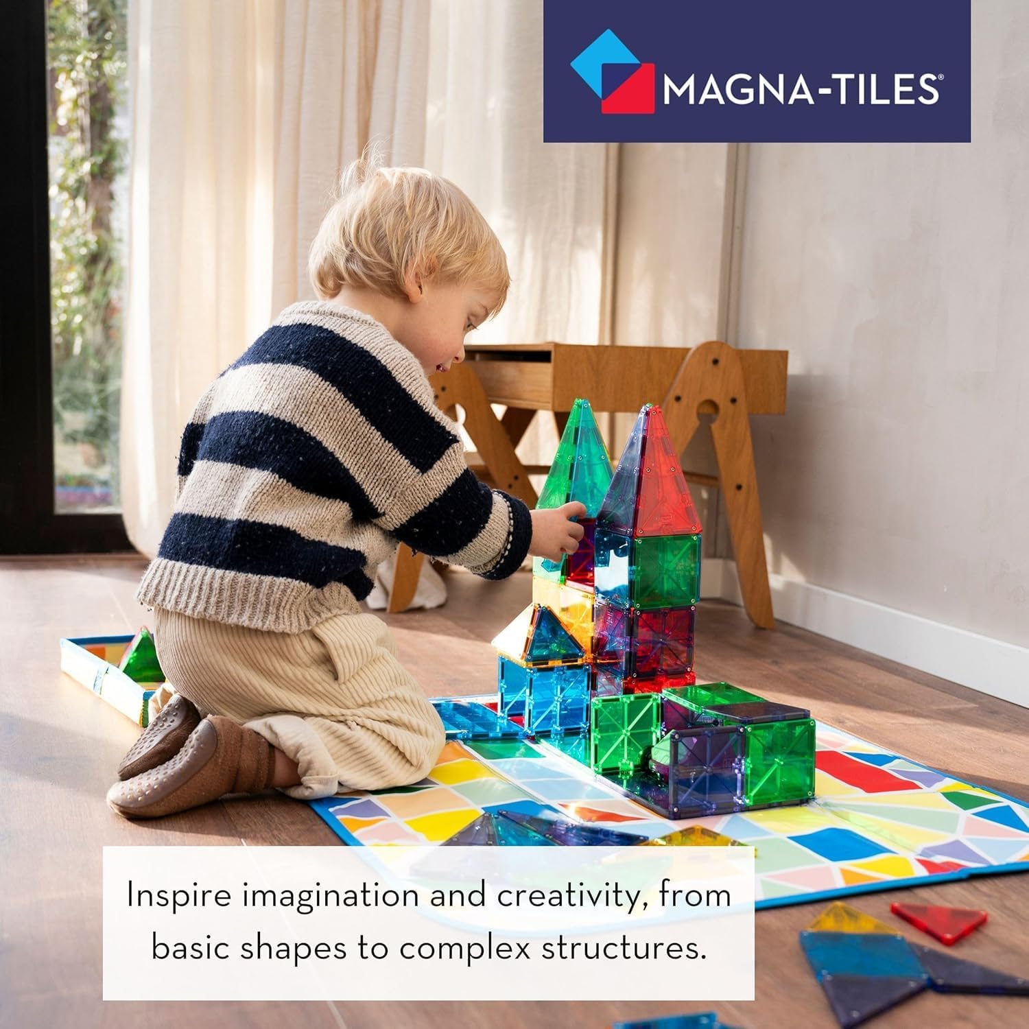 Magnetic construction tiles